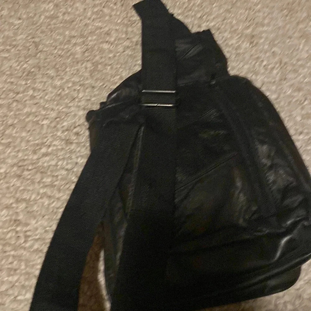 Vintage, BB design, leather black purse - Picture 5 of 5